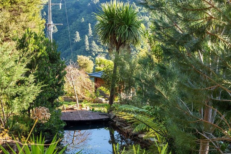 Photo of property in 165 Boons Valley Road, Waikawa, Picton, 7220