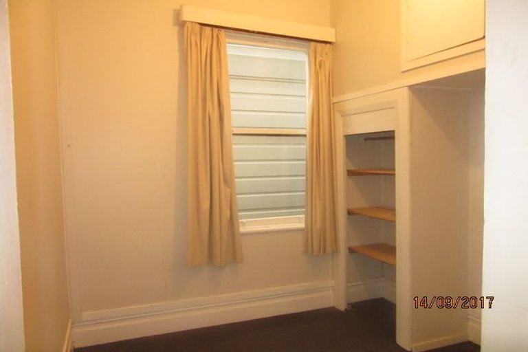 Photo of property in 188-190 Rintoul Street, Berhampore, Wellington, 6023