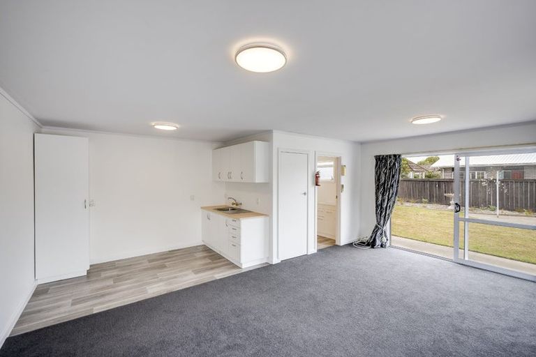 Photo of property in 32 Auckland Road, Greenmeadows, Napier, 4112