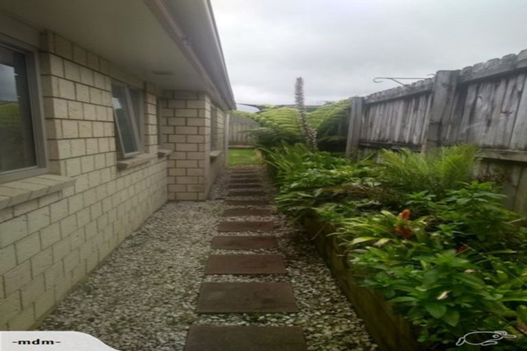 Photo of property in 77 Riverside Drive, Waiuku, 2123
