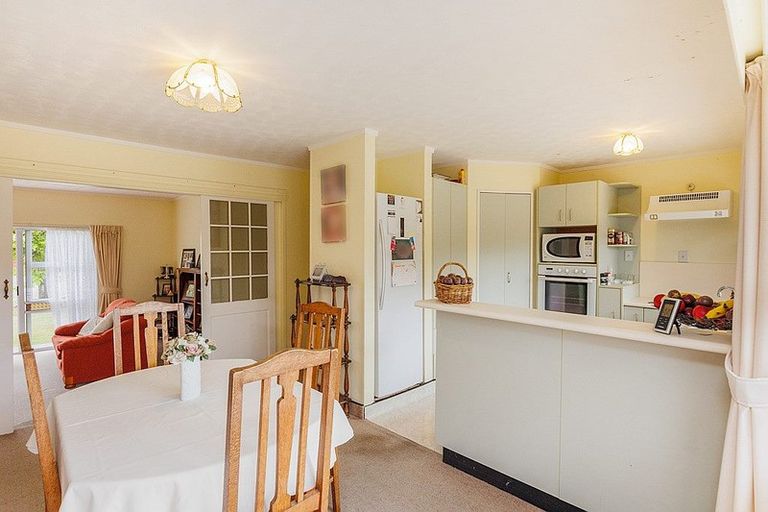 Photo of property in 12 Wedgwood Grove, Highbury, Palmerston North, 4412