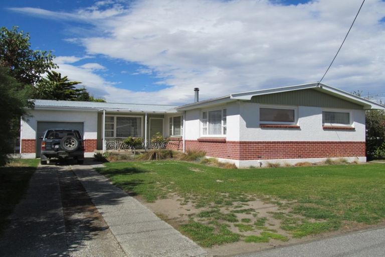 Photo of property in 37 Marslin Street, Alexandra, 9320
