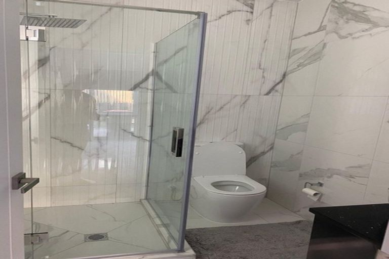 Photo of property in 18 Matahae Drive, Flat Bush, Auckland, 2019