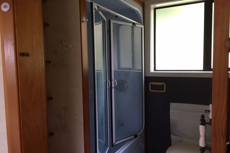 Photo of property in 81 Monorgan Road, Strathmore Park, Wellington, 6022