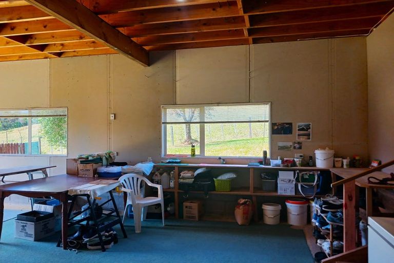 Photo of property in 9/11 Ocean View Road, Cable Bay, 0420