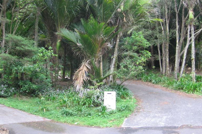 Photo of property in 66 Wood Bay Road, Titirangi, Auckland, 0604