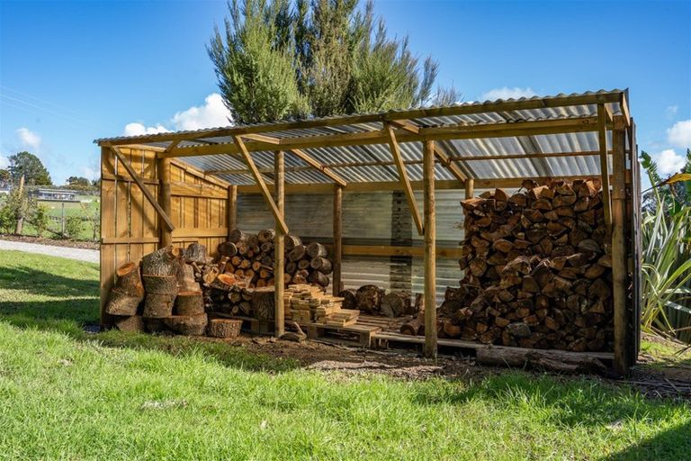 Photo of property in 690 Waikino Road, Karetu, Kawakawa, 0283