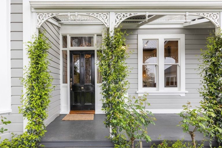 Photo of property in 600 Park Road North, Parkvale, Hastings, 4122