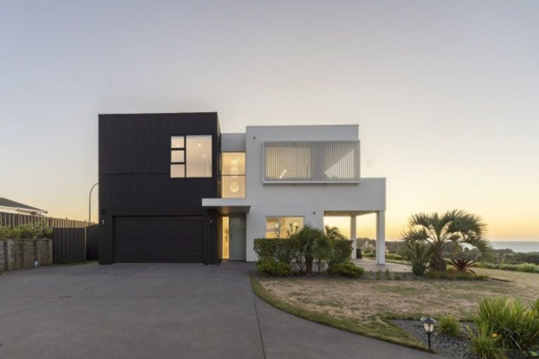 Photo of property in 9b Impact Avenue, Bell Block, New Plymouth, 4312