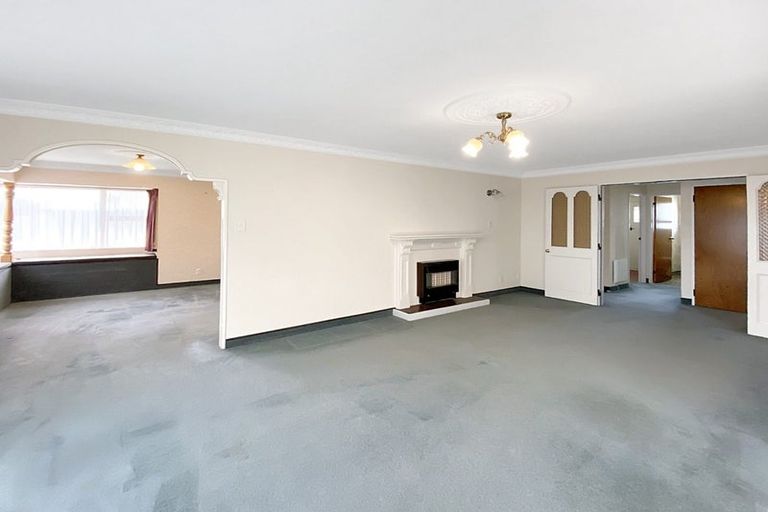Photo of property in 156 Heretaunga Street, Palmerston North, 4414