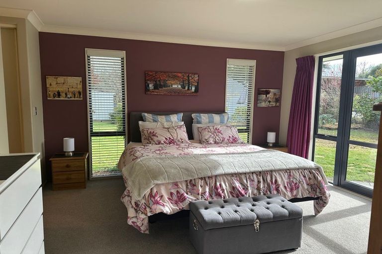 Photo of property in 65 Main North Road, Geraldine, 7930