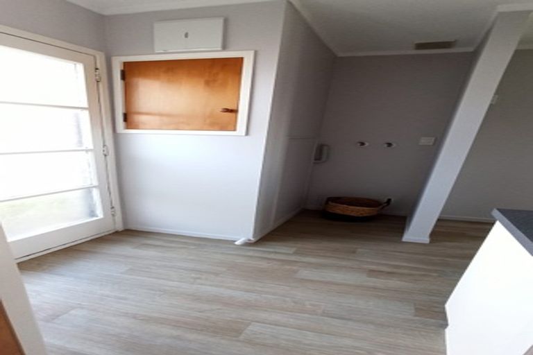 Photo of property in 3/17 Russell Road, Manurewa, Auckland, 2102