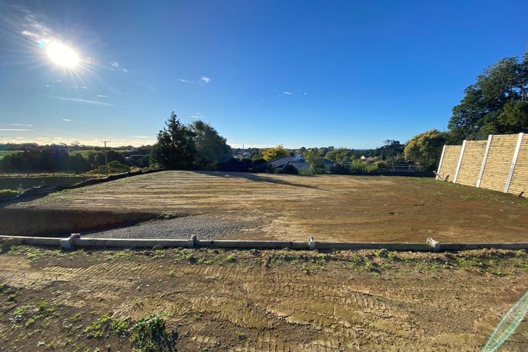 Photo of property in 403 Tukapa Street, Hurdon, New Plymouth, 4310