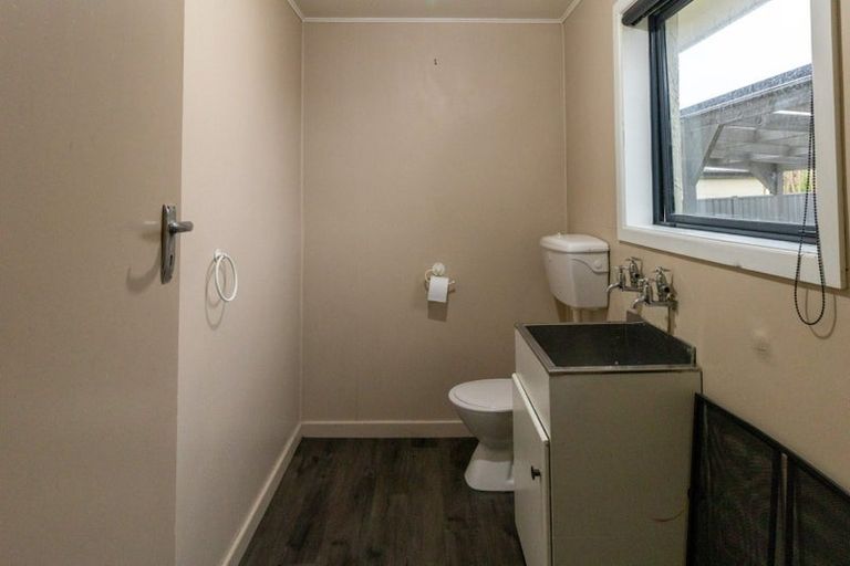 Photo of property in 13a Holloway Street, Waikiwi, Invercargill, 9810