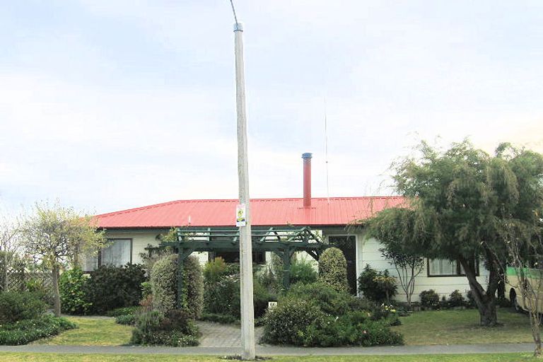 Photo of property in 68 Townshend Crescent, Greenmeadows, Napier, 4112