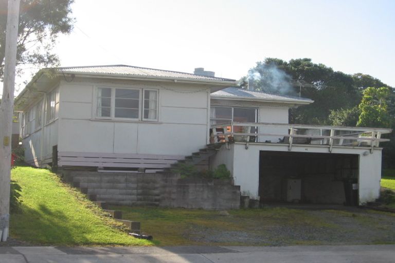 Photo of property in 40 Hauraki Road, Leigh, 0985
