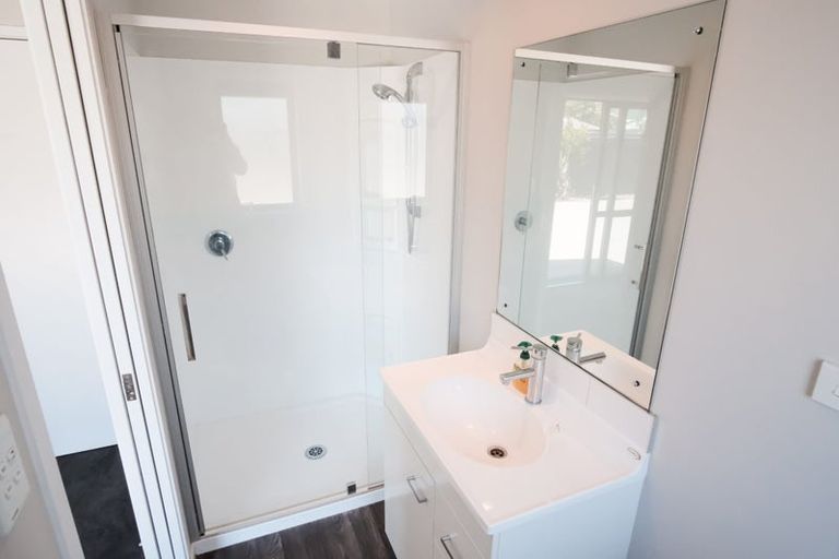 Photo of property in 10 Claymore Street, Woolston, Christchurch, 8062