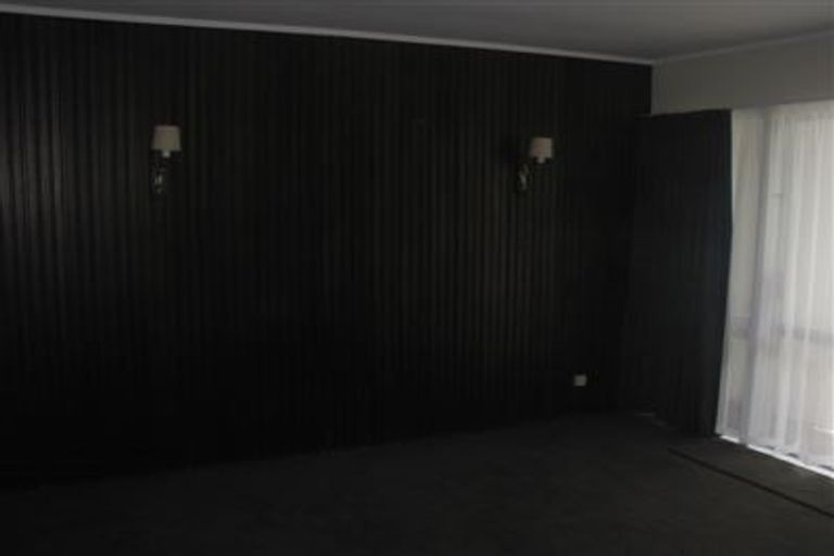 Photo of property in 2/78 Kitchener Road, Milford, Auckland, 0620