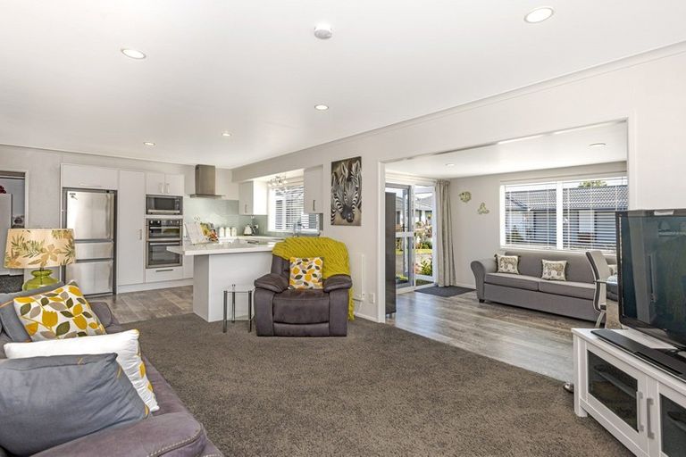 Photo of property in 10/690 Gladstone Road, Te Hapara, Gisborne, 4010