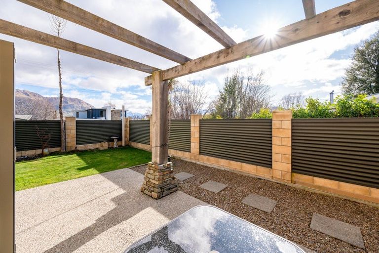 Photo of property in 19a Totara Terrace, Wanaka, 9305