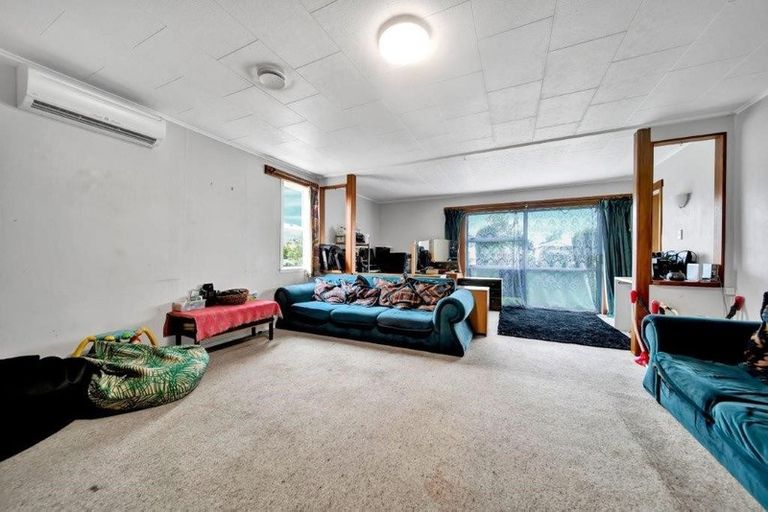 Photo of property in 6 Argyle Street, Hawera, 4610