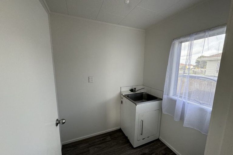 Photo of property in 49 Burundi Avenue, Clendon Park, Auckland, 2103