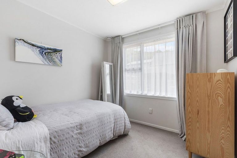 Photo of property in 244 Mitchell Street, Brooklyn, Wellington, 6021