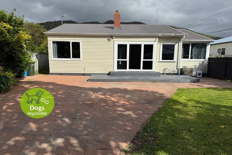 Photo of property in 1/9 Godley Street, Waterloo, Lower Hutt, 5011