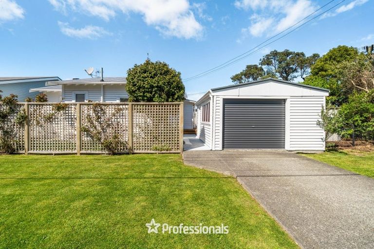 Photo of property in 17 Beaumont Avenue, Alicetown, Lower Hutt, 5010
