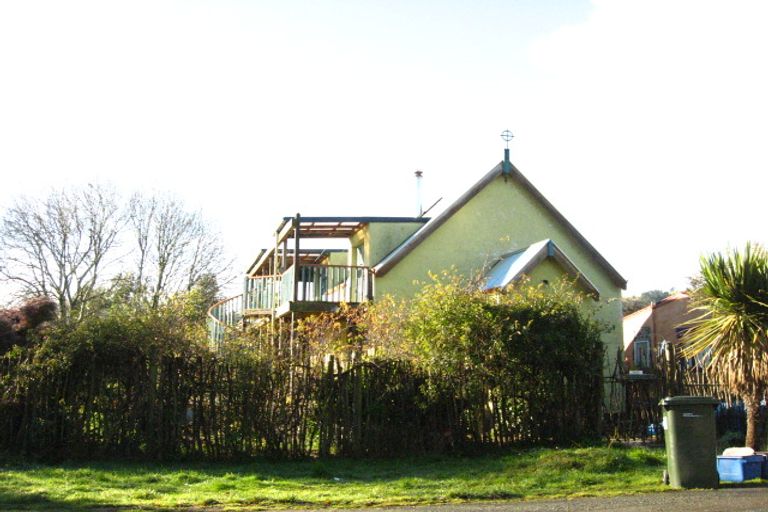 Photo of property in 27 Harvey Street, Waitati, 9085