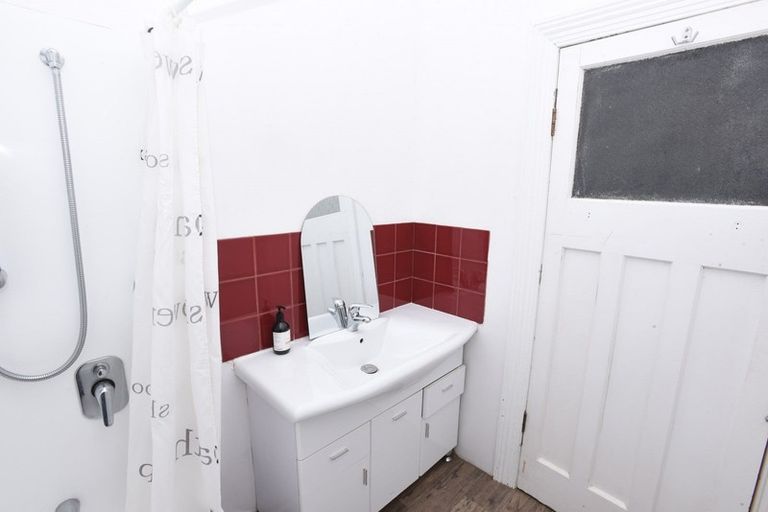 Photo of property in 27 Collingwood Street, Strathern, Invercargill, 9812