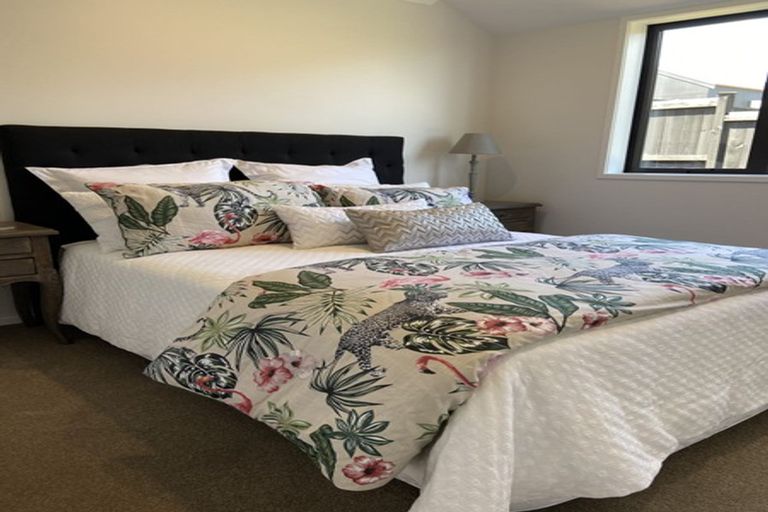 Photo of property in 19b Jonah Lomu Drive, Paerata, 2124