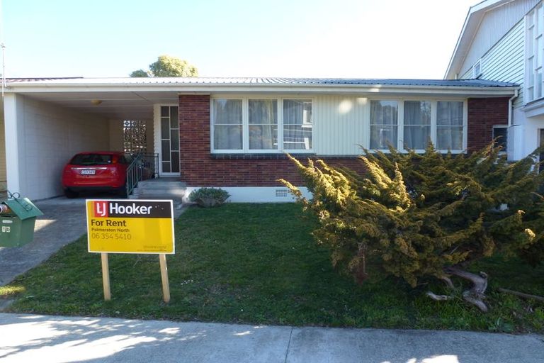 Photo of property in 1b Kensington Mews, Hokowhitu, Palmerston North, 4410