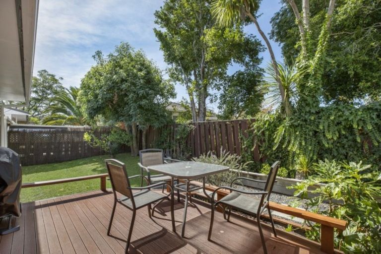 Photo of property in 1/40 Hope Farm Avenue, Pakuranga Heights, Auckland, 2010