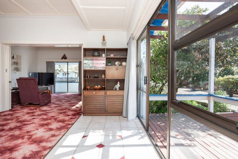 Photo of property in 16 Trafalgar Street, Dannevirke, 4930