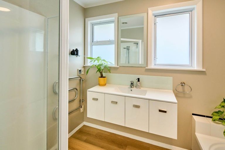 Photo of property in 14 Frederick Street, Avalon, Lower Hutt, 5011