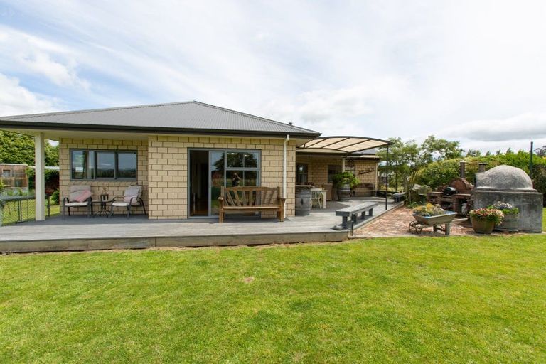 Photo of property in 52a Ruahine Street, Dannevirke, 4930