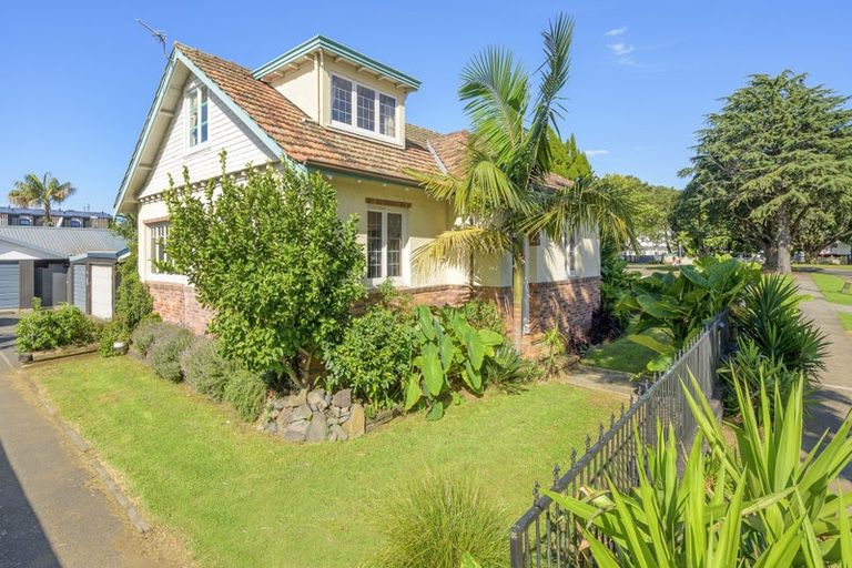 Photo of property in 7 Chapel Street, Tauranga, 3110