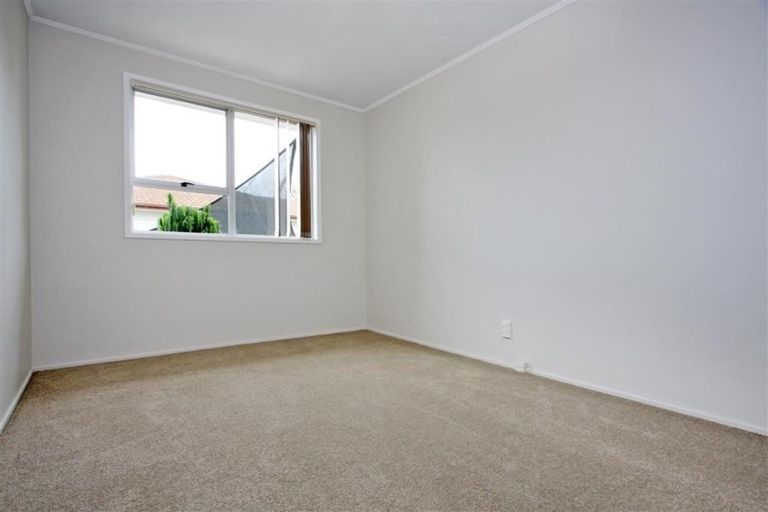 Photo of property in 423 Bucklands Beach Road, Bucklands Beach, Auckland, 2012