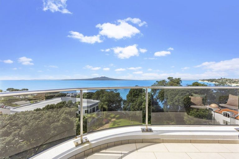 Photo of property in Mon Desir Apartments, 6/173b Hurstmere Road, Takapuna, Auckland, 0622