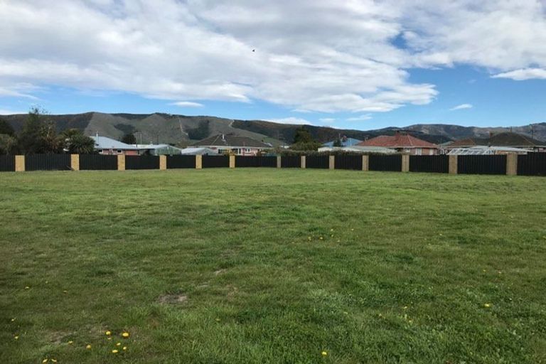 Photo of property in 6 Meyer Street, Waimate, 7924