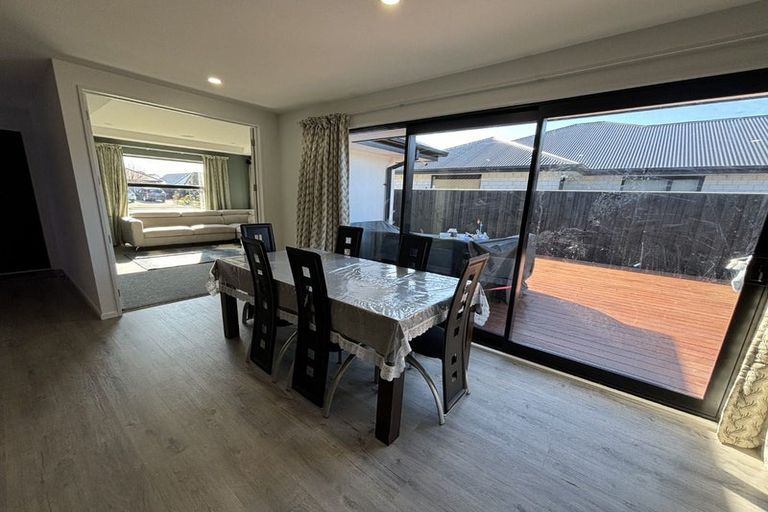 Photo of property in 11 Murphys Road, Halswell, Christchurch, 8025