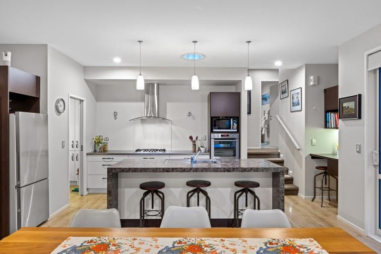 Photo of property in 4 Manhattan Rise, Orewa, 0931