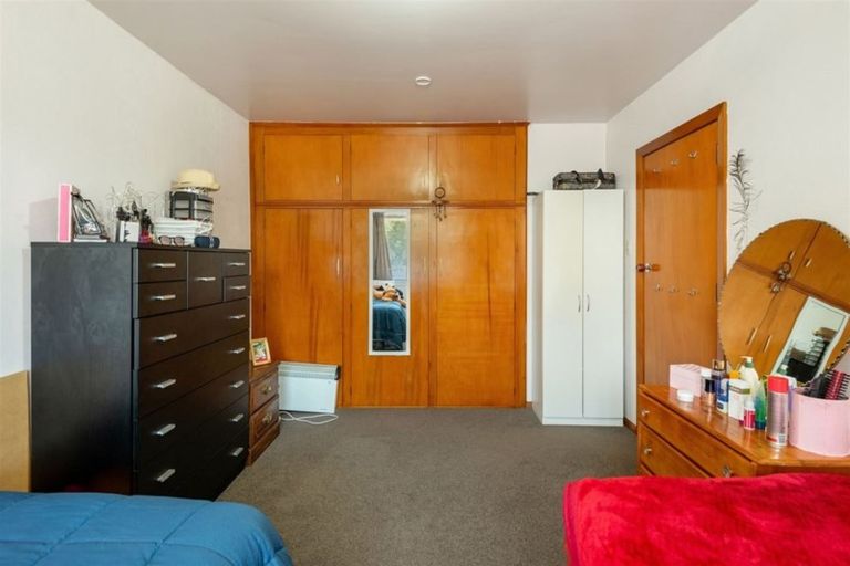 Photo of property in 4/21 Newnham Terrace, Upper Riccarton, Christchurch, 8041