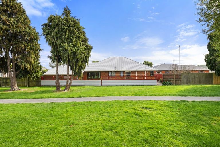 Photo of property in 1/2 Hare Street, Ilam, Christchurch, 8041