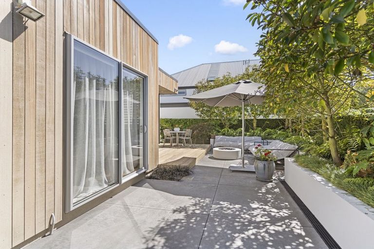 Photo of property in 49b Mcdougall Avenue, St Albans, Christchurch, 8014