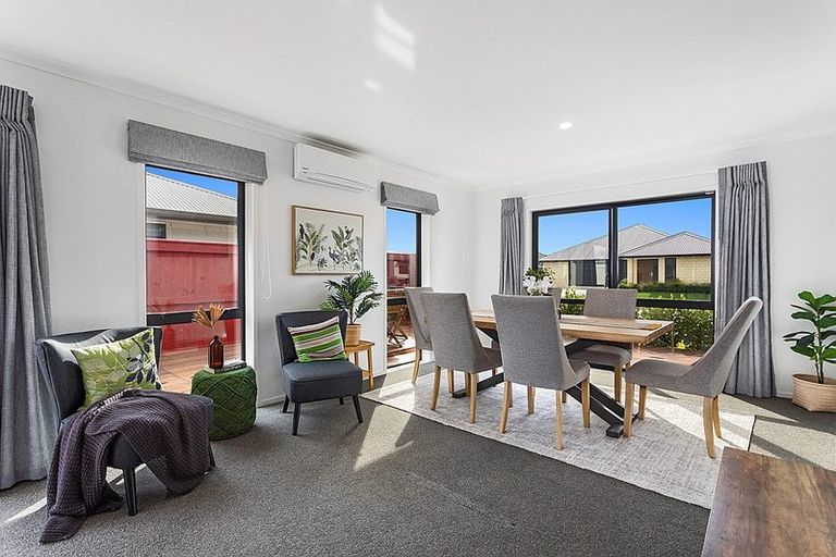 Photo of property in 1 Karearea Drive, Coastlands, Whakatane, 3120