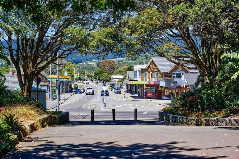 Photo of property in 12 Matatua Road, Raumati Beach, Paraparaumu, 5032