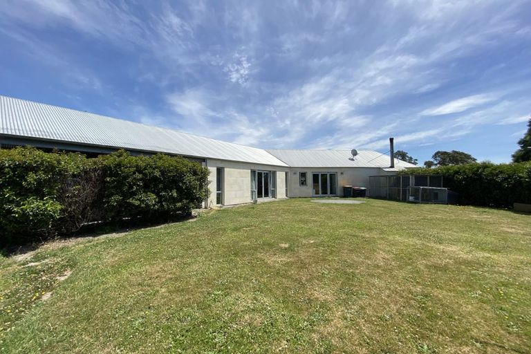 Photo of property in 70 Grays Road, Yaldhurst, Christchurch, 8042