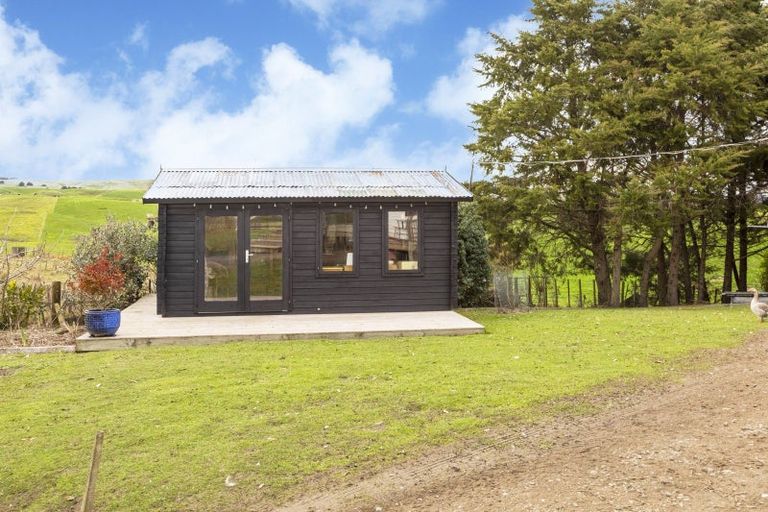 Photo of property in 831 Te Onepu Road, Te Onepu, Hastings, 4174